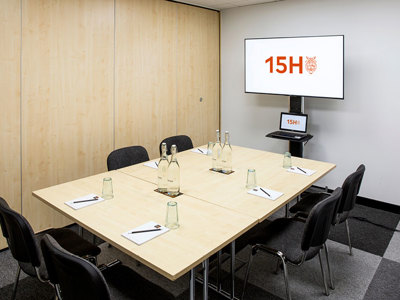 15Hatfields meeting room